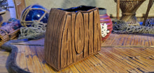 Load image into Gallery viewer, Woodgrain Aloha
