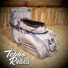 Load image into Gallery viewer, PaPa Ueleii (petal pink test glaze)(discounted)