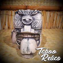 Load image into Gallery viewer, PaPa Ueleii (petal pink test glaze)(discounted)