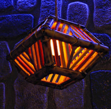 Load image into Gallery viewer, The Poly Lamp