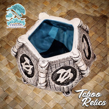 Load image into Gallery viewer, Honu Swag Lamp