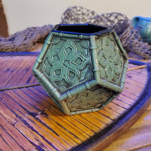 Load image into Gallery viewer, Jade Tile Swag Lamp mug 2of3 (leaf/terracotta)
