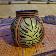 Load image into Gallery viewer, Green and Purple Rattan Mug
