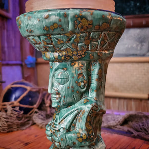 Golden Jade Pa-la-ma sconce mug with shade